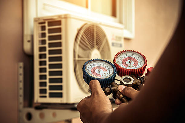Professional Hvac Installation technician working in Portsmouth, VA